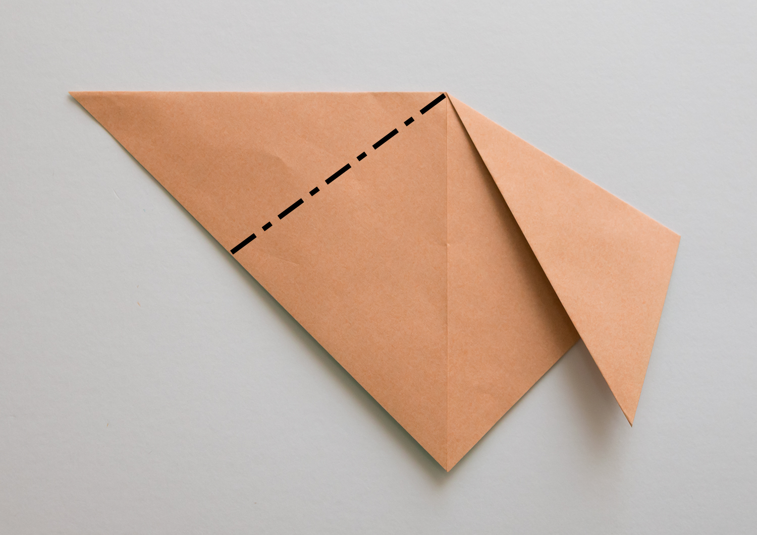 図解で簡単 折り紙 ネコのかお の折り方をわかりやすく解説