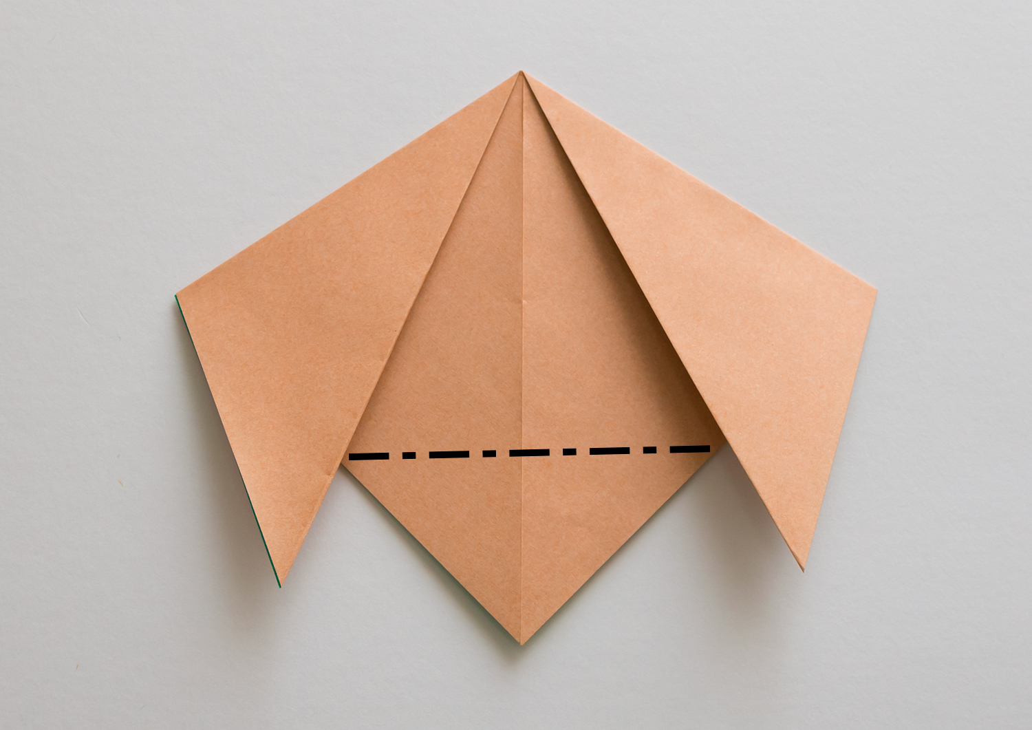 図解で簡単 折り紙 ネコのかお の折り方をわかりやすく解説